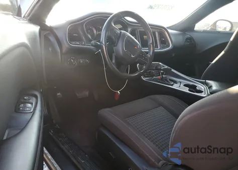 2016 Dodge Challenger Sxt из США, поврежденный, VIN 2C3CDZAG5GH185271